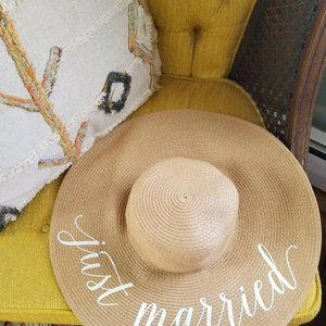 JUST MARRIED Beach Hat